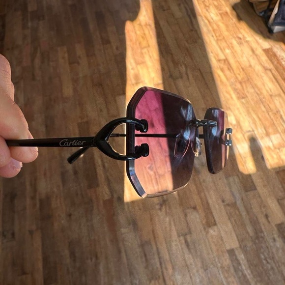 Cartier Gradient Pink Rimless Sunglasses - Picture 4 of 6